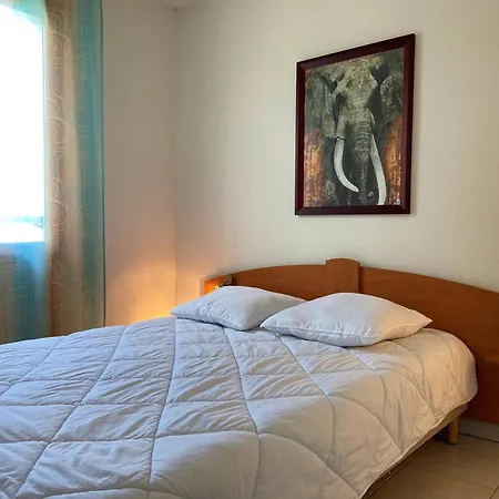 Lejlighed : 2* Avec Piscine Et Balcon - Fr-1-738-39