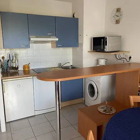 Lejlighed : 2* Avec Piscine Et Balcon - Fr-1-738-39 Vaux-sur-Mer