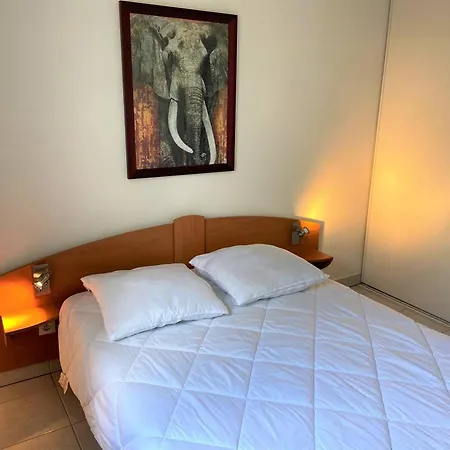 : 2* Avec Piscine Et Balcon - Fr-1-738-39 公寓 *