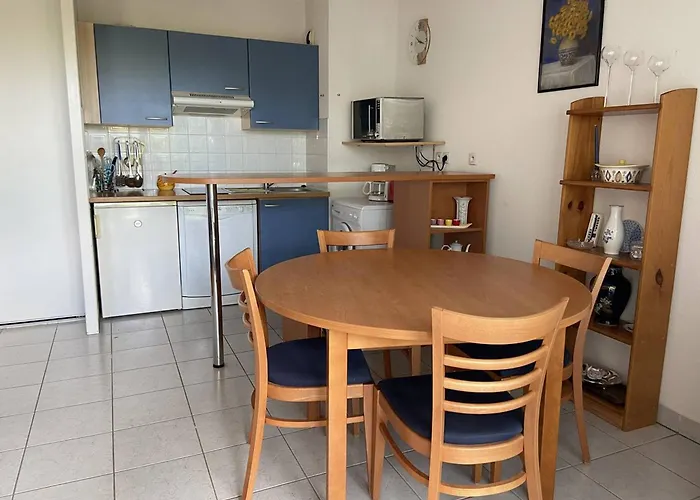 : 2* Avec Piscine Et Balcon - Fr-1-738-39 福克斯索梅尔